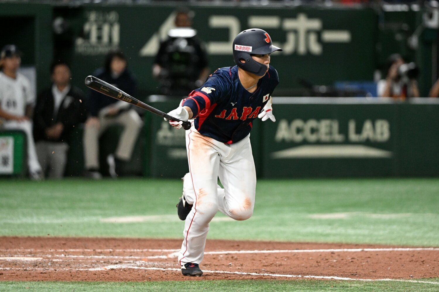 門脇は初戦の台湾戦で3安打を放つなど3試合で5安打　©︎Getty Images