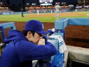 「翌日、ロウキから電話があった」佐々木朗希“リリーフ転向”を口説いたキーマンが重要証言…怪物の心を動かしたドジャース首脳陣の“強制しない姿勢”