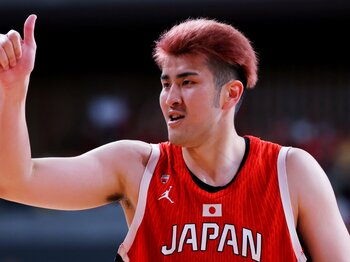 バスケ代表・川真田紘也（26歳）落選の衝撃…“愛されマイキー”代表漏れの厳しいワケは？ 八村塁との絡みは「めっっちゃ、勇気がいりました」＜Number Web＞ photograph by AFLO