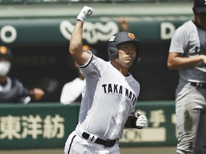 プロ野球スカウト「ドラフト1位重複も十分ある」現地で聞いた浅野翔吾(高松商)の評価「牧(DeNA)タイプだけど、足は浅野のほうが速い」<Number Web> photograph by KYODO
