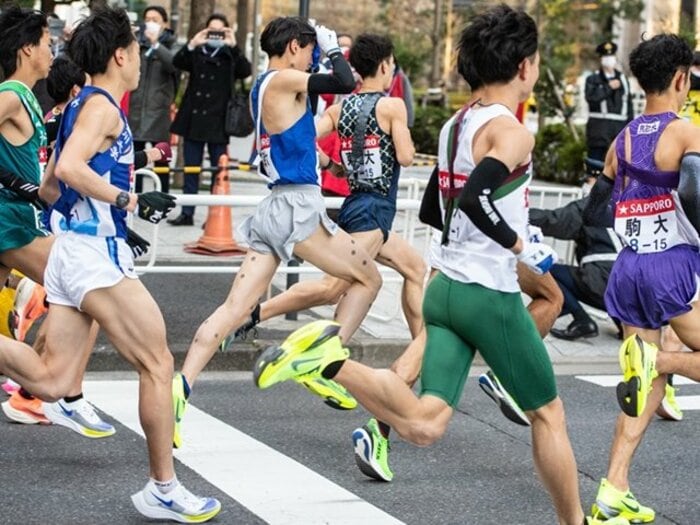 「区間新が直近5年で頻発している」…厚底シューズは箱根駅伝をどう変えた?「40~70秒ほど速くなった」「ナイキが“独占”した年も」<Number Web> photograph by Nanae Suzuki