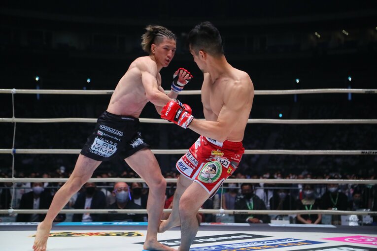2021年6月の『RIZIN.28』、バンタム級JAPANグランプリ1回戦で井上直樹と対戦　©RIZIN FF