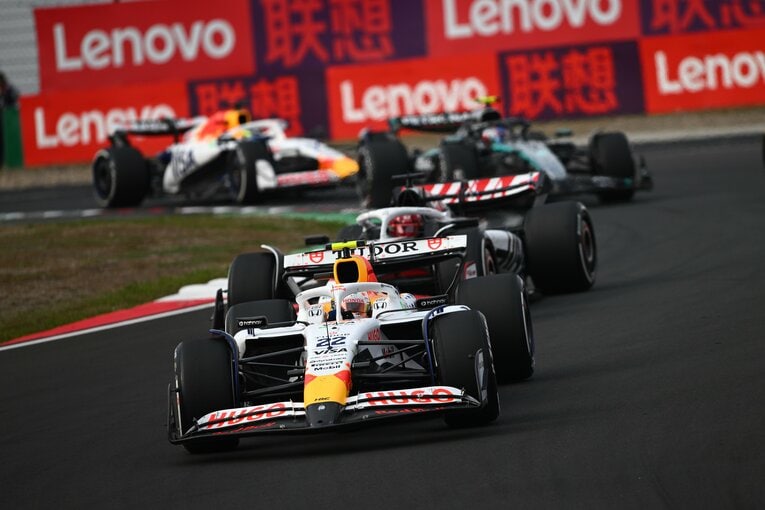 今季序盤2戦にRBで出走し、明るい表情を見せることが多かった角田　©Getty Images / Red Bull Content Pool