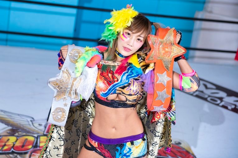 芸能界からプロレスへ 「圧倒的にみんなを幸せに」“傾奇者”ウナギ・サヤカが目指すのは「スターダムのアイコン」《特別グラビア＋インタビュー》(22)