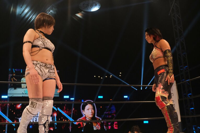 水着グラビアも披露のアイドル路線から急転換…素顔は“オラオラ”、スターダムのベルトも獲得した岩田美香の渇望「総合格闘技かキックにも」(53)