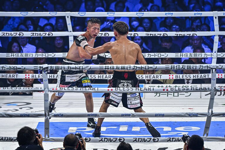 井上拓真vs.堤聖也（WBA世界バンタム級タイトルマッチ）©Takuya Sugiyama