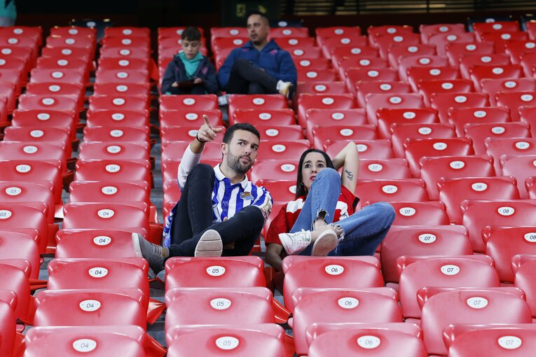 カップルもこんな感じ　©Daisuke Nakashima