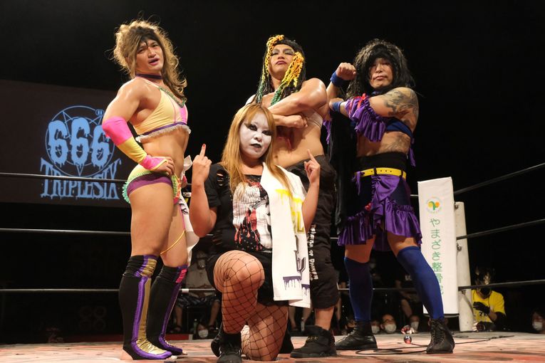 8月1日に開催された666の納涼夏祭り興行