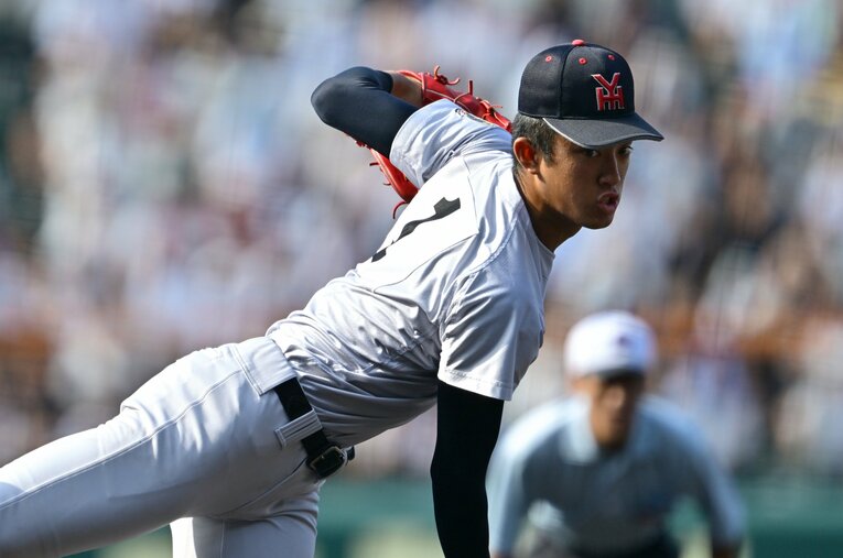 巨人が1位指名に踏み切った横浜高の織田翔希。本人はMLB挑戦を表明しているが、果たして…？ ／ photograph by Hideki Sugiyama
