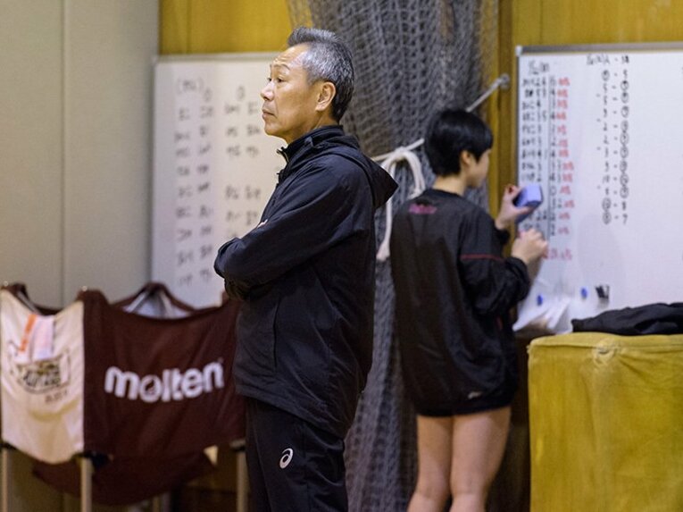 春高バレー連覇の下北沢成徳。監督が語る教育、沙織、そして愛。(2)