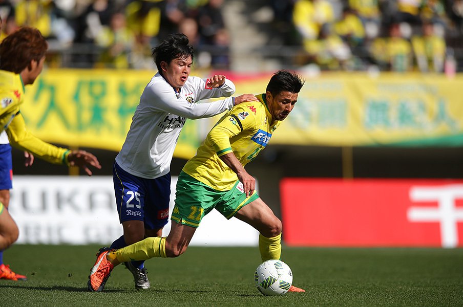 千葉の“総取っ換え”は成功するか。揃った戦力で「まさか」の脱却を。<Number Web> photograph by J.LEAGUE PHOTOS