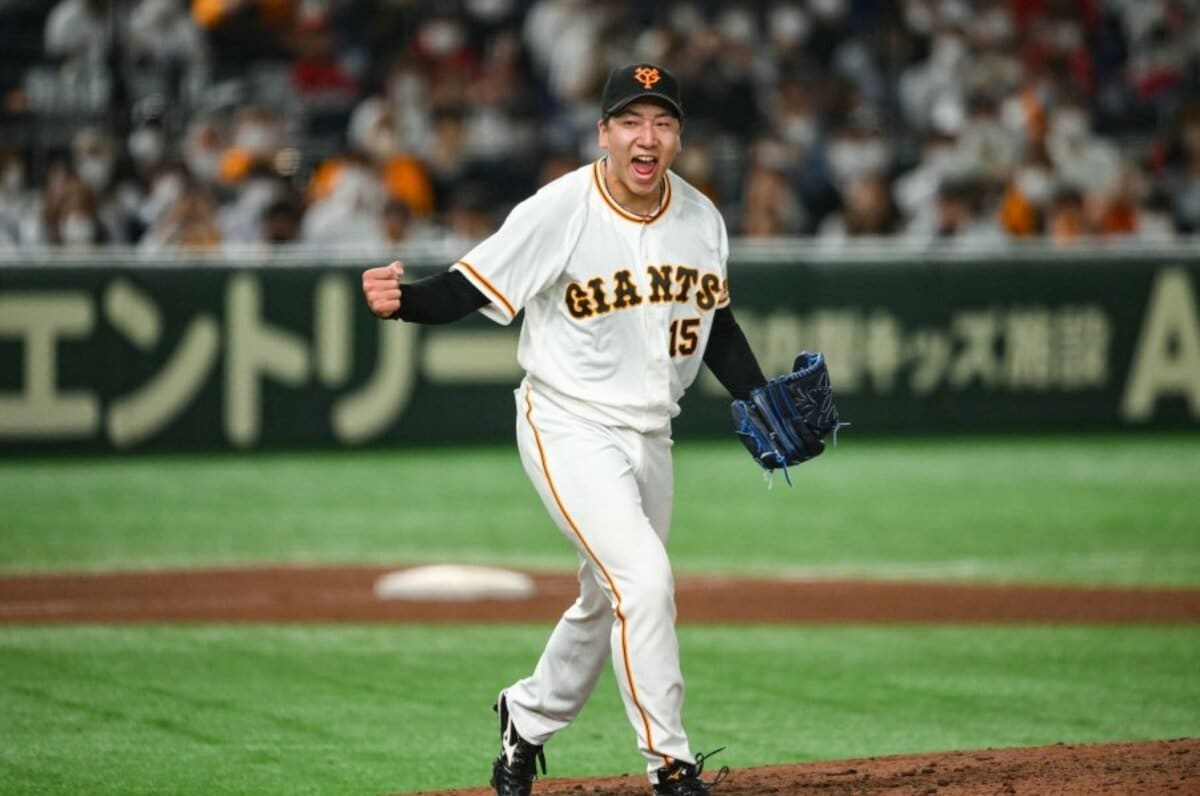 もう試合は終わりと分からせる 巨人の守護神 大勢が もっと相手を威圧できる 方法とは 昨年の広島 栗林以上のペースでセーブを記録中 プロ野球 Number Web ナンバー