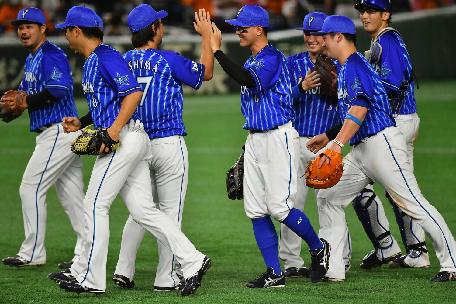 牧や宮崎らの野手陣に、投手陣も整備が進みつつある中で最下位からの逆襲なるか　©Hideki Sugiyama