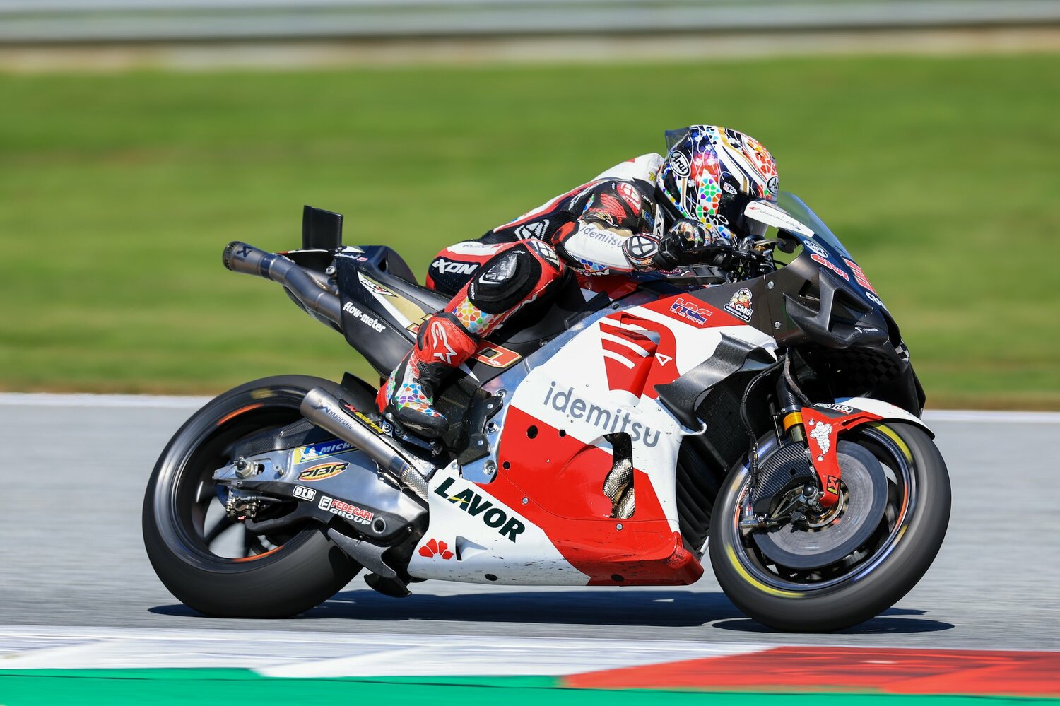 苦しい戦いが続く中上の今季最高位はスペインGPの9位　©Satoshi Endo