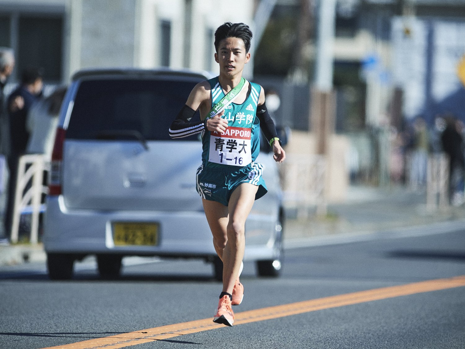区間4位の安定した走りを見せた佐藤一世（1年）　©Yuki Suenaga