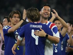 「この日本代表は強い…」現地カメラマンが確信した“ある場面”「後藤啓介21歳が吠えた」「長友佑都39歳の視線の先には…」選手たちの“献身”を撮った