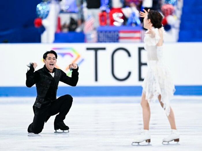 村元の“オマージュ”に高橋は笑みを浮かべ…“かなだい”が3年目ラストに見せた最高の演技「フリー前に大ちゃんの『オペラ座』を観て…」＜Number Web＞ photograph by Asami Enomoto