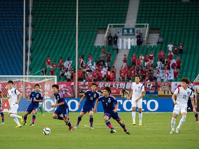 ロシアW杯まであと2年半――。日本の歩みを韓国と比べてみると。＜Number Web＞ photograph by Takuya Sugiyama