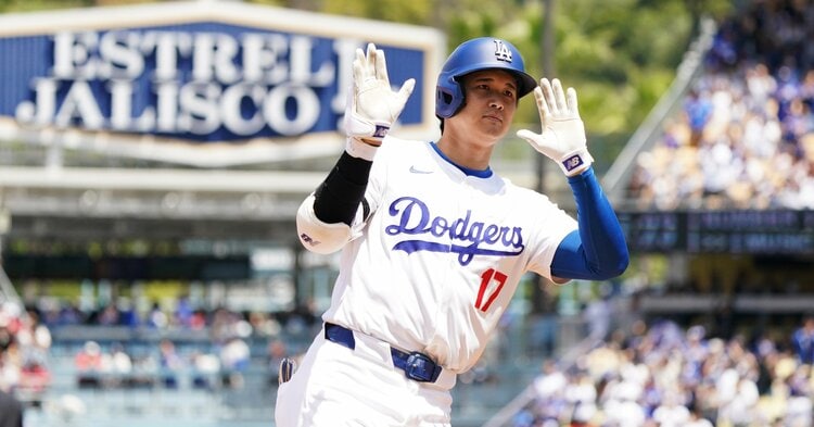 今季最高の大谷翔平…衝撃の“2本塁打4安打”を激写！ 筋金入りドジャース