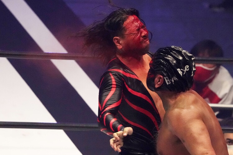 中邑真輔と引退直前のグレート・ムタが元日に描いた“奇跡のアート”とは