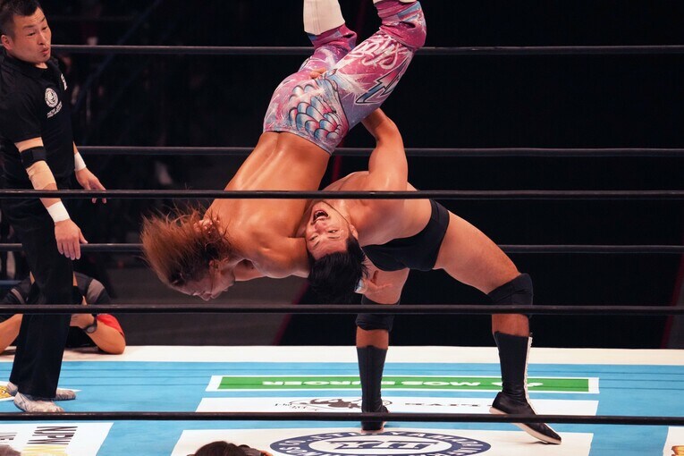 成田蓮の豪快なブリザード