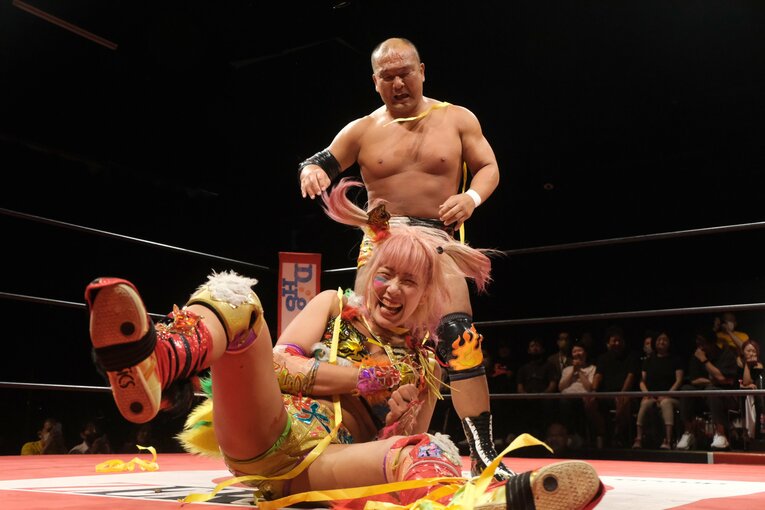 「キャリア5年目でそんな偉そうなの？」それでもウナギ・サヤカがレジェンドから認められる理由…“400万円超”自主興行の参加選手もスゴい(44)