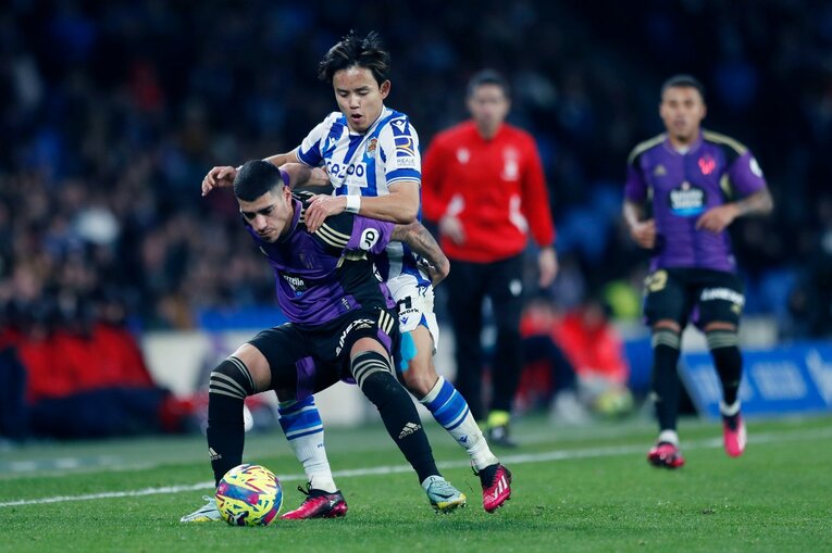 「TAKEユニの日本人ファンが増えた気が」久保建英MOMも“代えが利かない状態”を現地撮影…ソシエダは狂う歯車を直せるか(41)