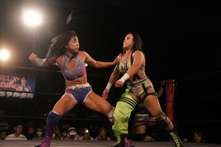 「リングに上がるな」と言われたプロレスデビューから3年…セクシー女優を引退、ちゃんよたがボディコンテストで見せた筋肉美「凄く幸せ者です」(34)