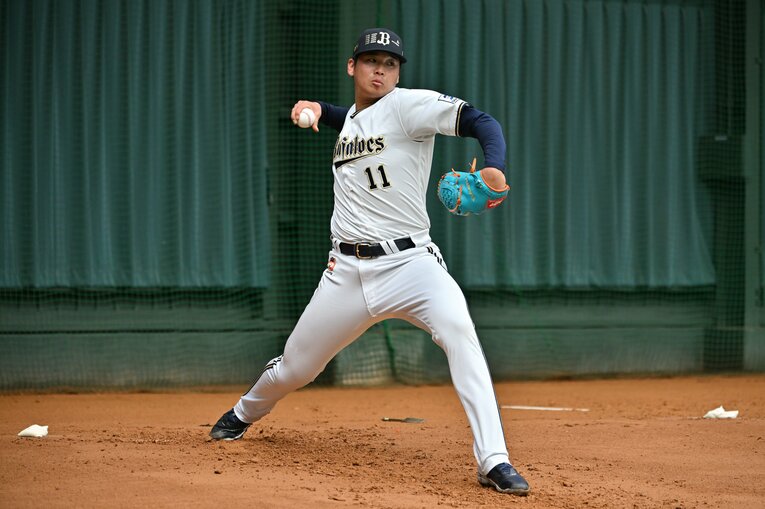 ブレーク２年目となる今春のキャンプで練習に取り組む山下　©Hideki Sugiyama