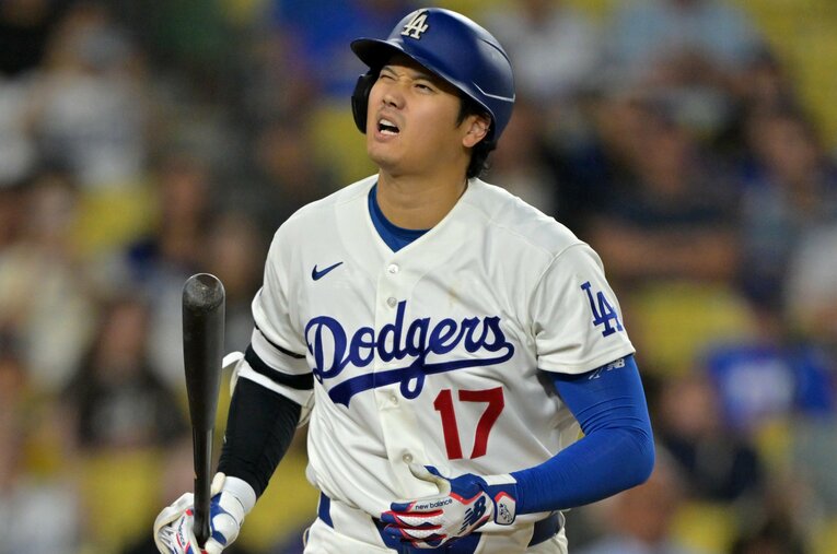 今季初めて2試合続けてスタメンを外れたドジャースの大谷翔平。打撃不振が理由とされるが、その原因が見える「ある数字」とは？ ／ photograph by Getty Images