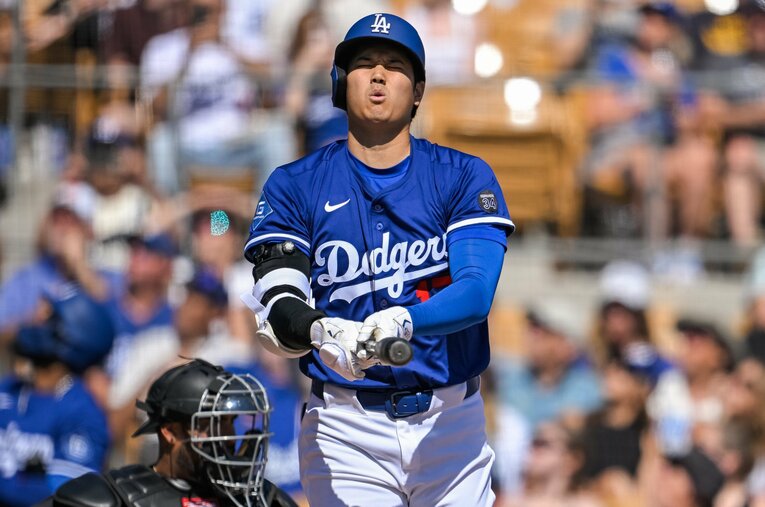 大スターの凱旋帰国を現地で見たいファンは多いはずだが、開幕直前にもかかわらず転売による価格高騰という問題が横たわっている ／ photograph by Nanae Suzuki