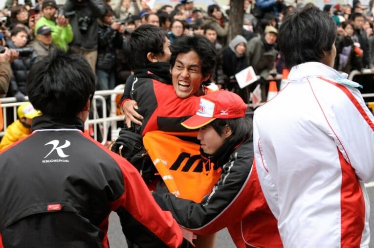 2011年の第87回箱根駅伝、10区を走った國學院大1年生の寺田夏生はコースを間違えながらも10位でゴール。同大学初のシード権獲得に貢献した ／ photograph by Asami Enomoto