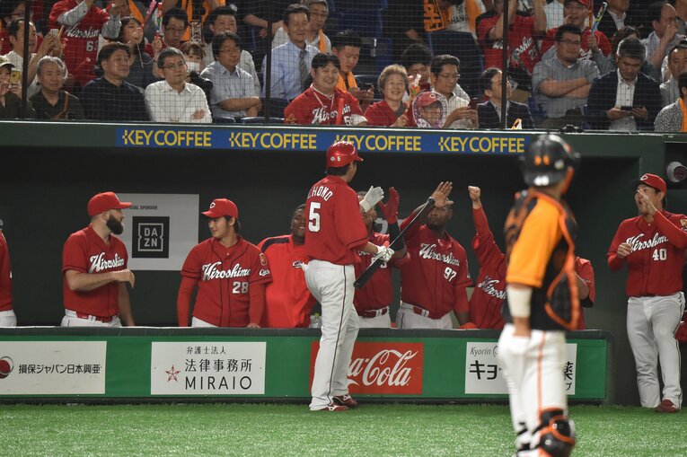 2019年、東京ドーム巨人戦でのカープ長野　©Hideki Sugiyama