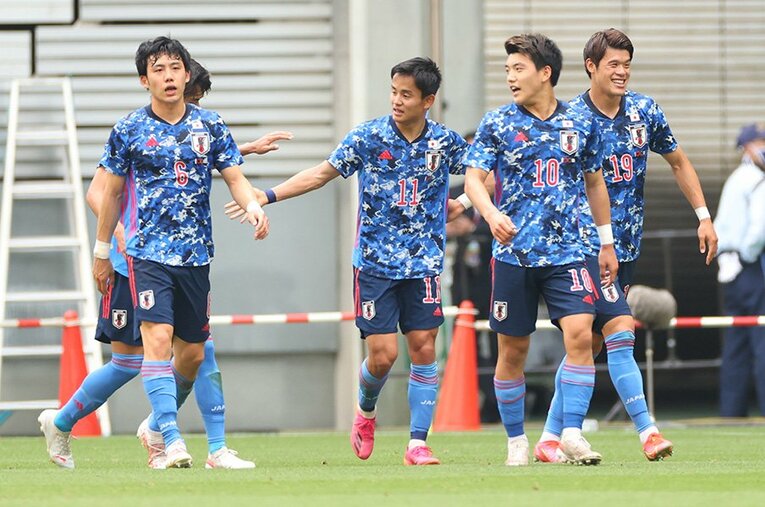 森保監督が選んだチームは、どのような強みを持つのか。開幕までに突き詰めたいポイントはどこか。久保建英のプレー解説でお馴染みの中西哲生氏が徹底分析する ／ photograph by AFLO