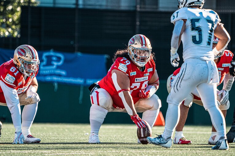 普段のアメフトでは攻撃の最前線となるオフェンスラインマンとして活躍する／チーム提供