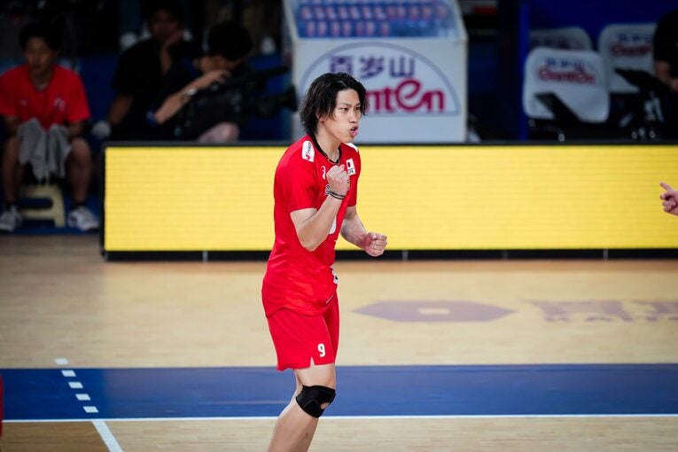 大宅真樹（VNLポーランド戦）　©︎Volleyball World