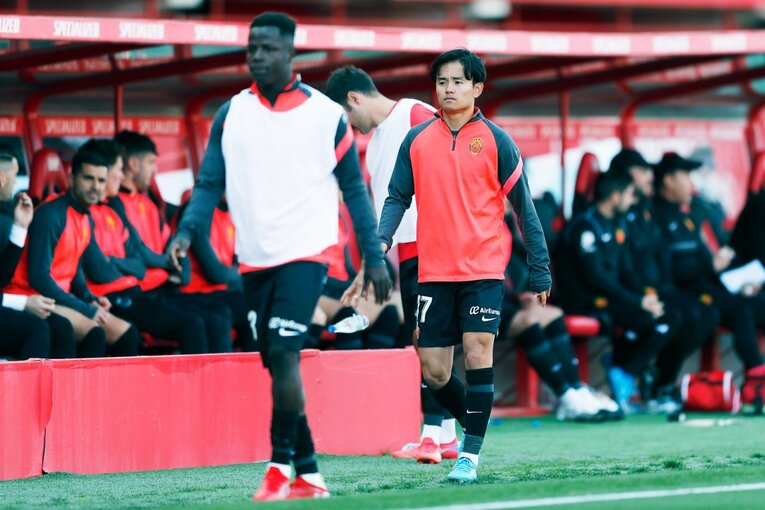 「クボは気合が入っていなかった」と言われたけど… 久保建英の“超集中”に元日本代表監督アギーレが拍手したワケ〈撮影者の視点〉(11)