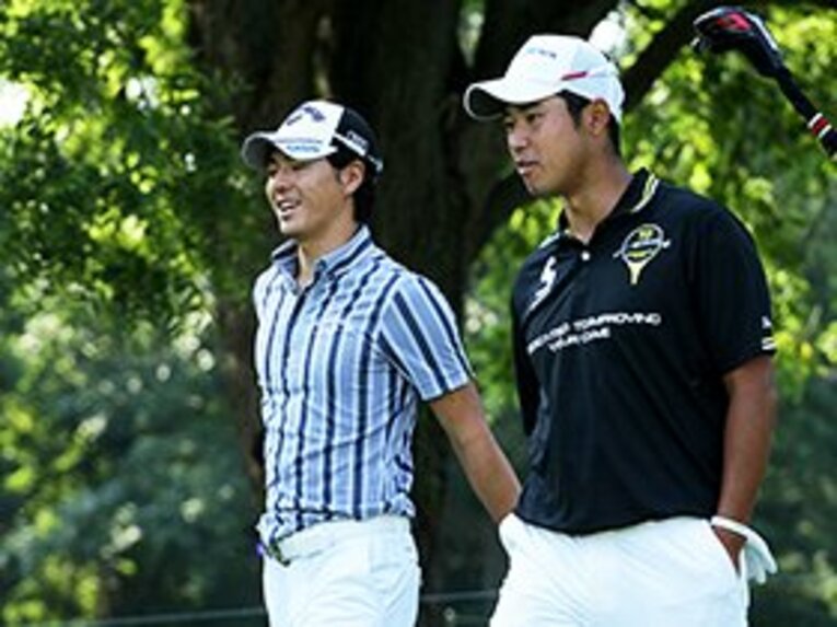 【写真左】 石川遼　Ryo Ishikawa
1991年9月17日、埼玉県生まれ。'08年16歳でプロに転向、'09年には史上最年少の賞金王を獲得し、'13年より米ツアーに本格参戦。'14年シュライナーズホスピタル・オープンでは2位タイの成績を挙げた。175cm、72kg。

【写真右】 松山英樹　Hideki Matsuyama
1992年2月25日、愛媛県生まれ。'11年マスターズでローアマチュアを獲得し、'13年プロに転向。'13年は日本ツアー3勝で現在賞金ランクトップ。全英オープン6位などの成績で、今季より米ツアーに参戦。180cm、75kg。