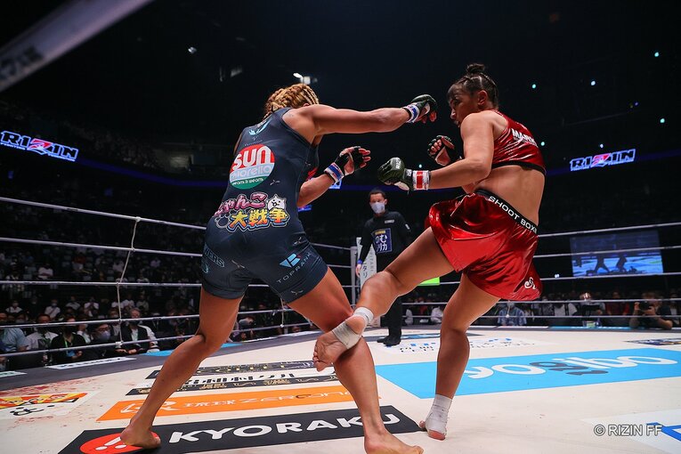 RENAvs山本美憂　©RIZIN FF