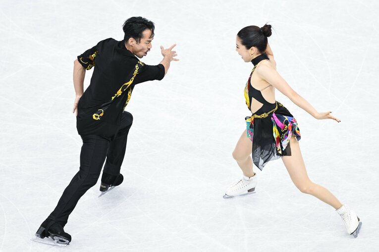 リズムダンスの演技 ©Asami Enomoto