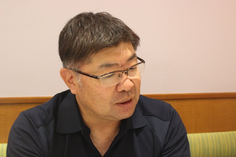 インタビューに応じる森尾和貴　©Number Web
