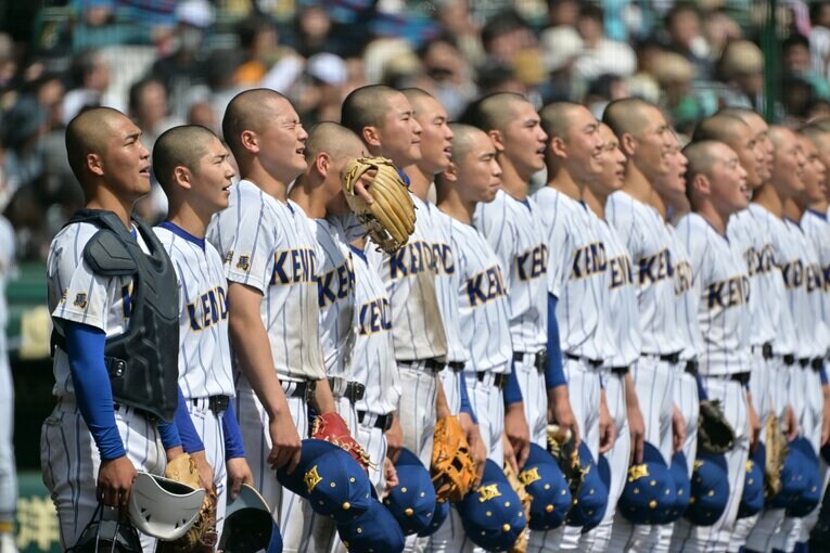 センバツ決勝進出を果たした健大高崎ナイン ©Hideki Sugiyama