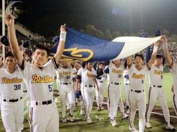 「イチローなら絶対にやってくれる」「客が木によじ登って試合を…」不人気だったオリックスに熱狂…“1995年の神戸”に野球は何を見せたのか＜Number Web＞ photograph by KYODO