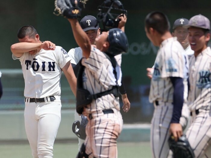 大阪桐蔭はなぜ「またも」負けたのか!? 現地で見えた新スタイルの“迫力不足”…リードしても「まだいける、桐蔭倒せるやんと相手に思われて…」＜Number Web＞ photograph by SANKEI SHIMBUN