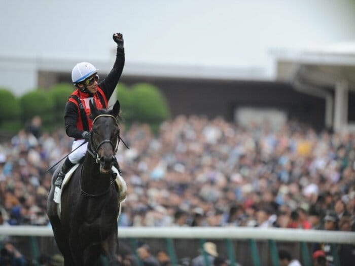 11年前の“史上最高のダービー”で優勝…歴代最速“32秒7の末脚”・エイシンフラッシュはなぜ「その後2年間」勝てなかったのか？＜Number Web＞ photograph by Keiji Ishikawa