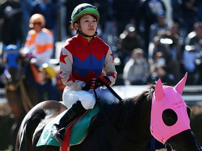 騎手の夫に「もう辞めたい」700勝ジョッキー・別府真衣が弱音を吐いた日…本人が明かす、高知競馬から消えた“10カ月休業”の真相＜Number Web＞ photograph by NIKKAN SPORTS