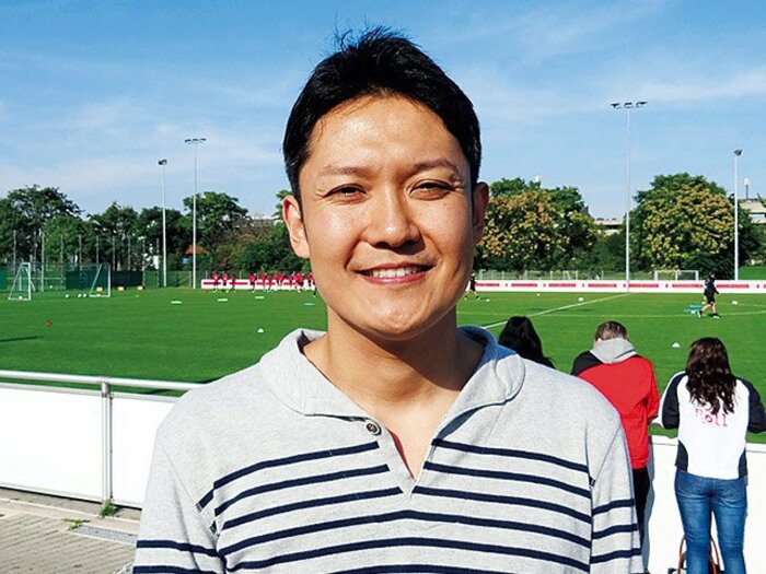 佐々木正洋（CL番組チーフディレクター）～スポーツの現場で働く“プロ”に直撃！～＜Number Web＞ photograph by photographs by Shinya Kizaki