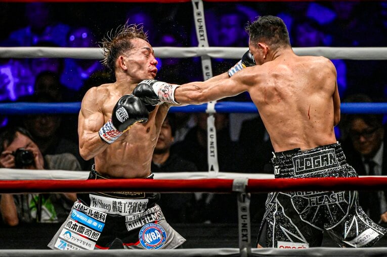 ドネアのジャブも鋭かった　©Takuya Sugiyama