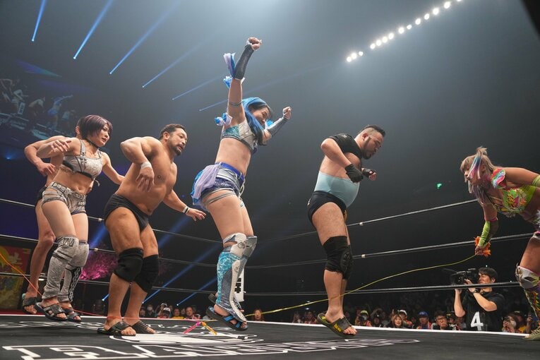 「お前、あの騒動があったのによく来たな」“今のプロレス批判”で炎上した前田日明に、ウナギ・サヤカがモノ申した真意「ぶん殴られようが…」(21)