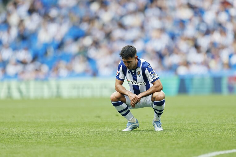 スビメンディもがっくりの敗戦　©Daisuke Nakashima